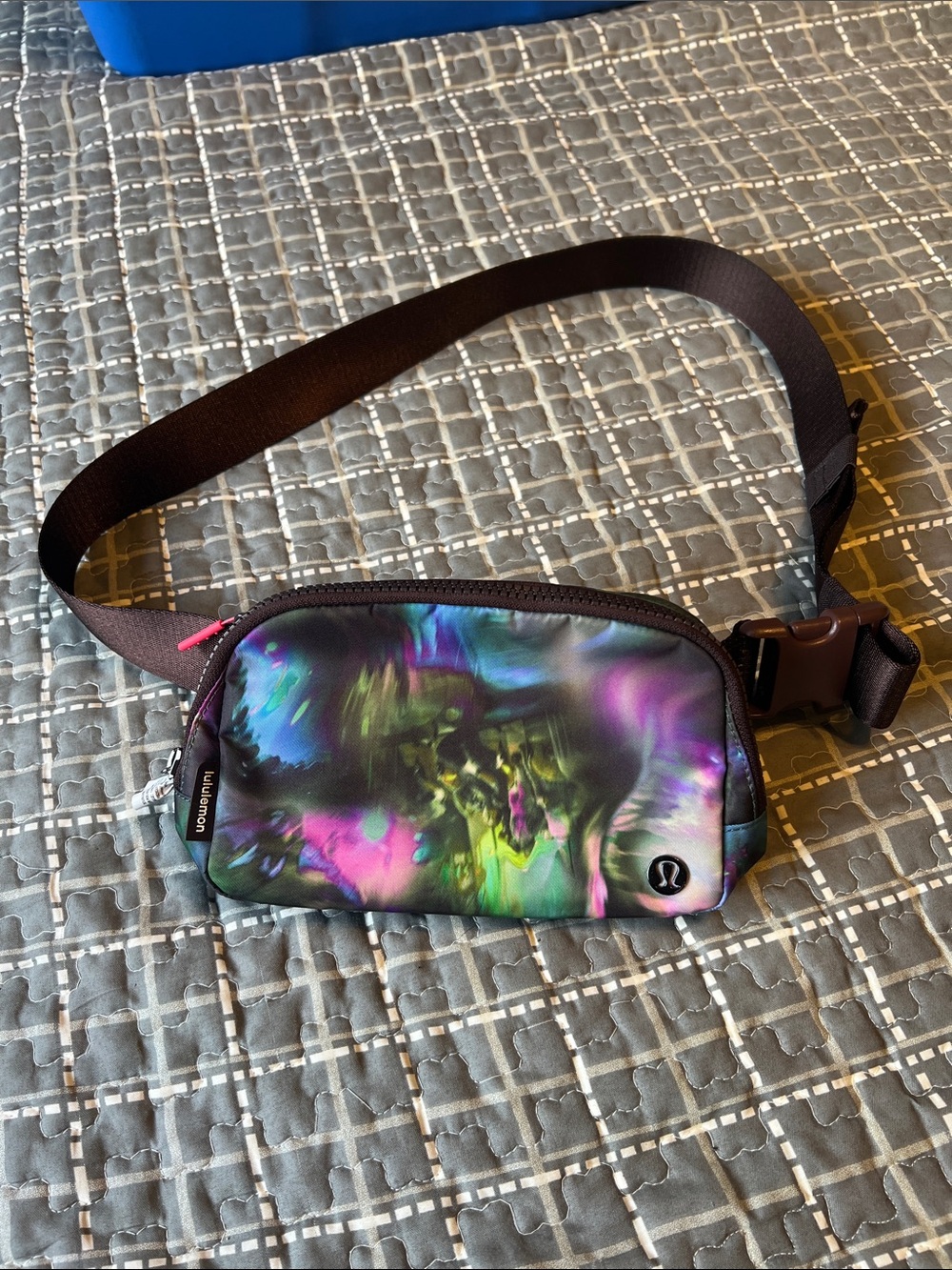 lululemon athletica Multicolor Abstract Swirl Belt Bag with Black Strap
